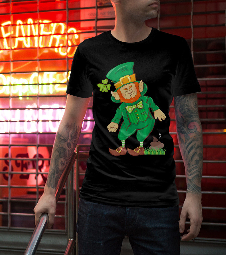 St Paddy Pooping Leprechaun Funny Saint Patrick's Day Humor T-Shirt