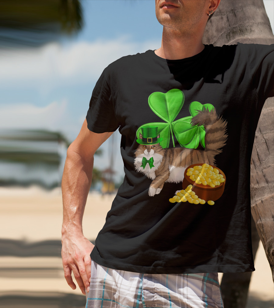 Norwegian Forest Cat Shamrock Gold T-Shirt