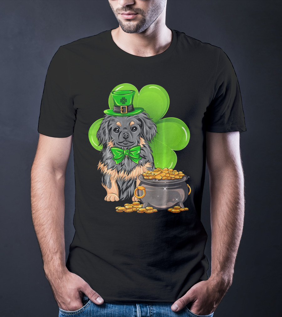 Pekingese St Patricks Day Leprechaun Dog Clover Hat Pot Of Gold T-Shirt
