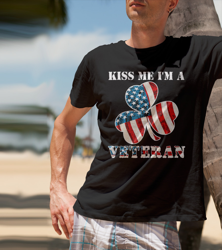 Kiss Me I'm A Veteran Patriotic Shamrock St Patricks Day T-Shirt