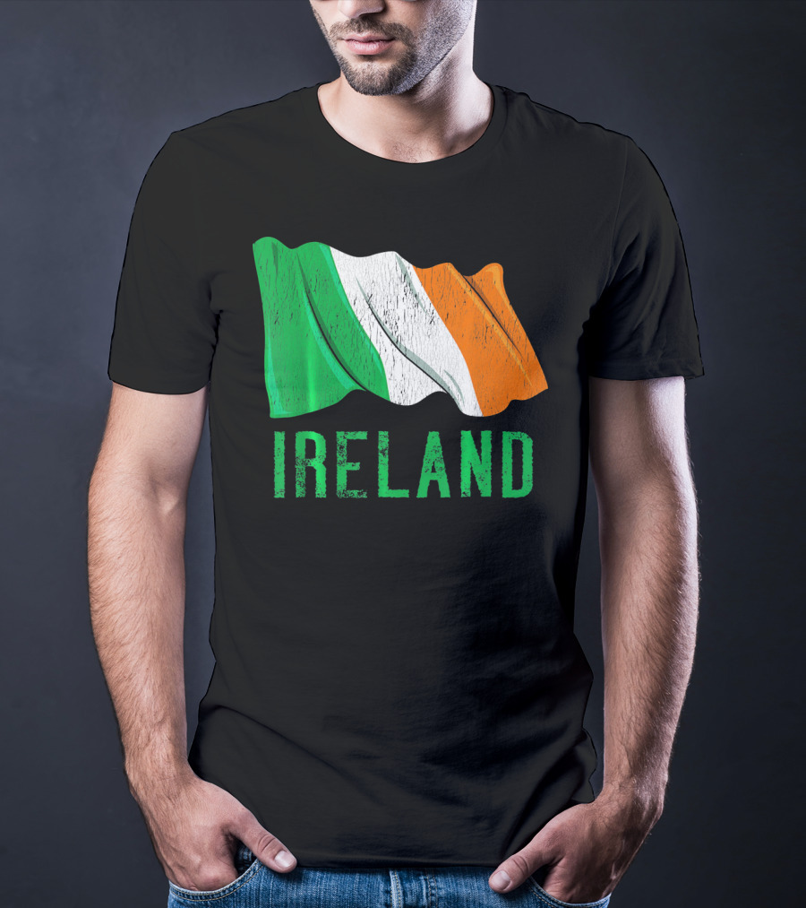 Vintage Ireland Flag Irish Retro St. Pat Ireland T-Shirt