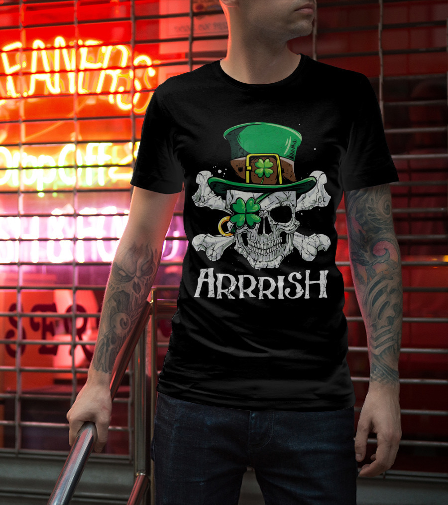 Arrrish Leprechaun Pirate Skull With Green Hat And Clover Eyepatch T-Shirt