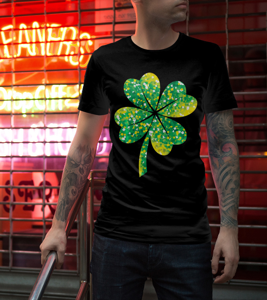 St Patricks Day Green Shamrock 4 Leaf Pattern College T-Shirt