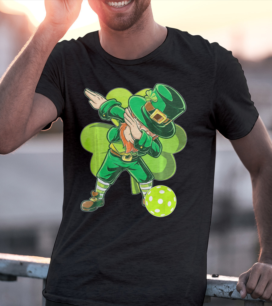 Funny Dabbing Leprechaun Pickleball Sport T-Shirt
