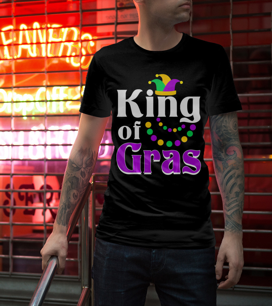 King Of Gras Funny Mardi Gras Couples Co Jokester Hat And Beads T-Shirt