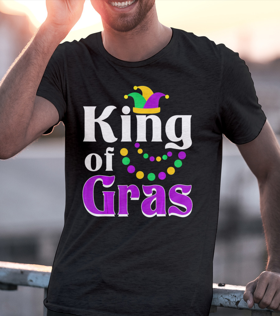 King Of Gras Funny Mardi Gras Couples Co Jokester Hat And Beads T-Shirt