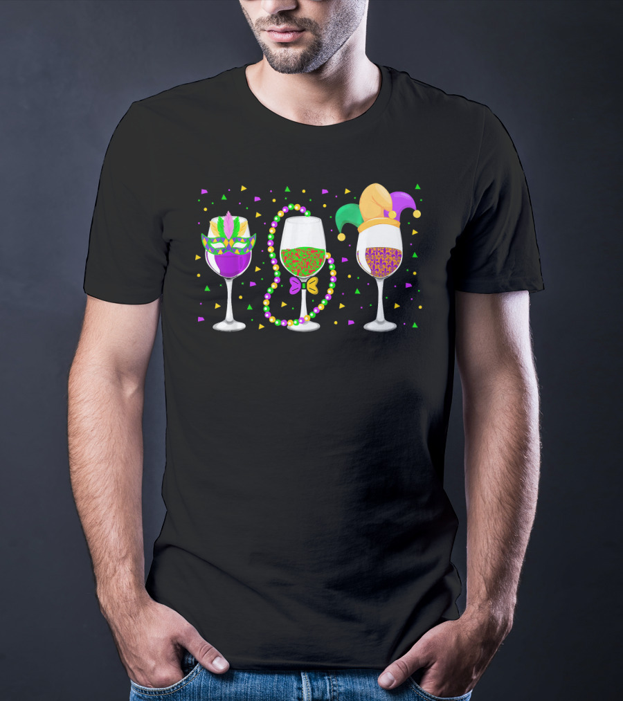 Pour Me Something Mister Funny Mardi Gras Wine Glasses Jester Beads Mask T-Shirt