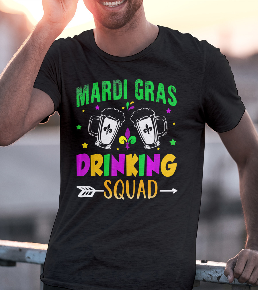 Mardi Gras Drinking Squad Beer Mug Fleur De Lis Party T-Shirt