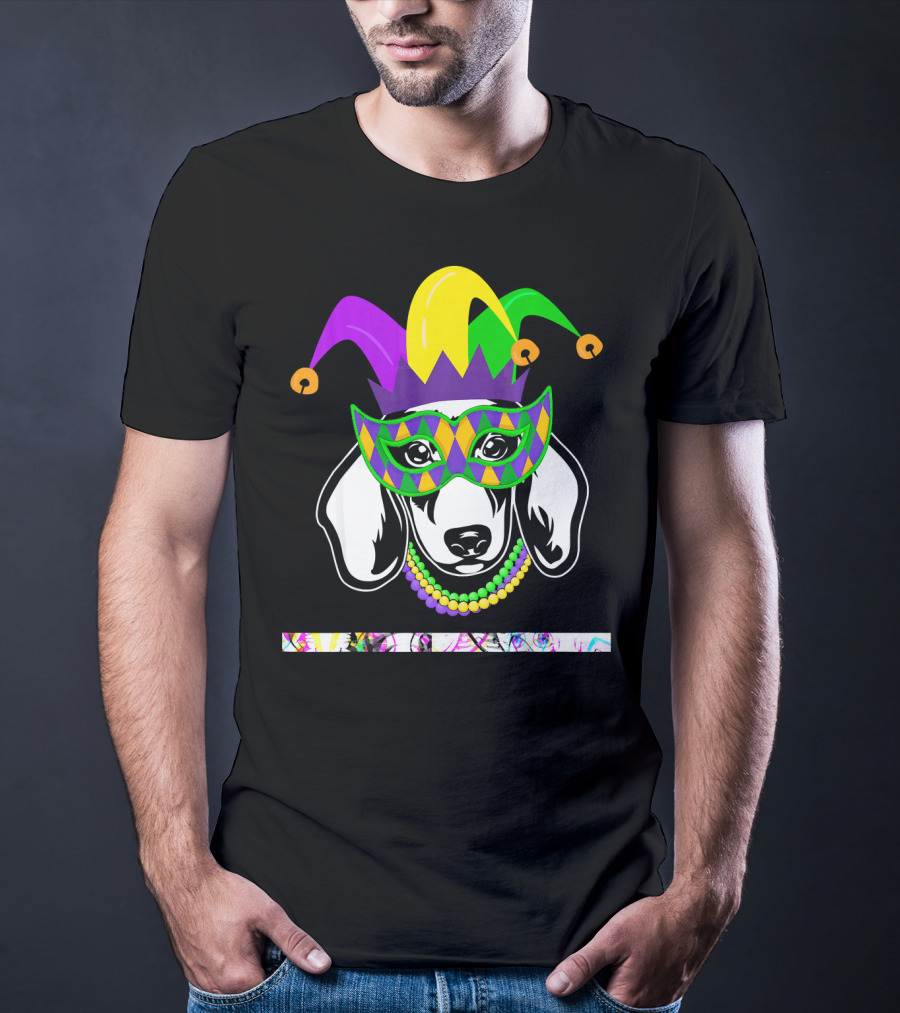 Mardi Gras Dachshund Jester Mask Beads Dogs Love T-Shirt