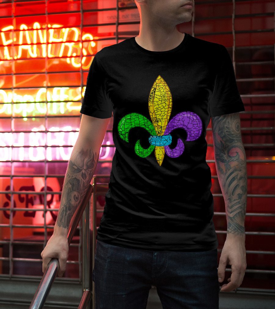 Fleur De Lis Mardi Gras Cute Fat Tuesday Cracked Texture T-Shirt
