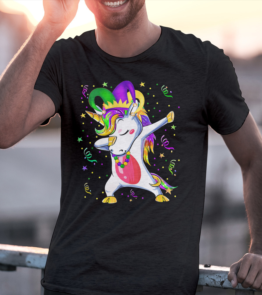 Mardi Gras Unicorn Dabbing Celebration With Beads And Jester Hat T-Shirt