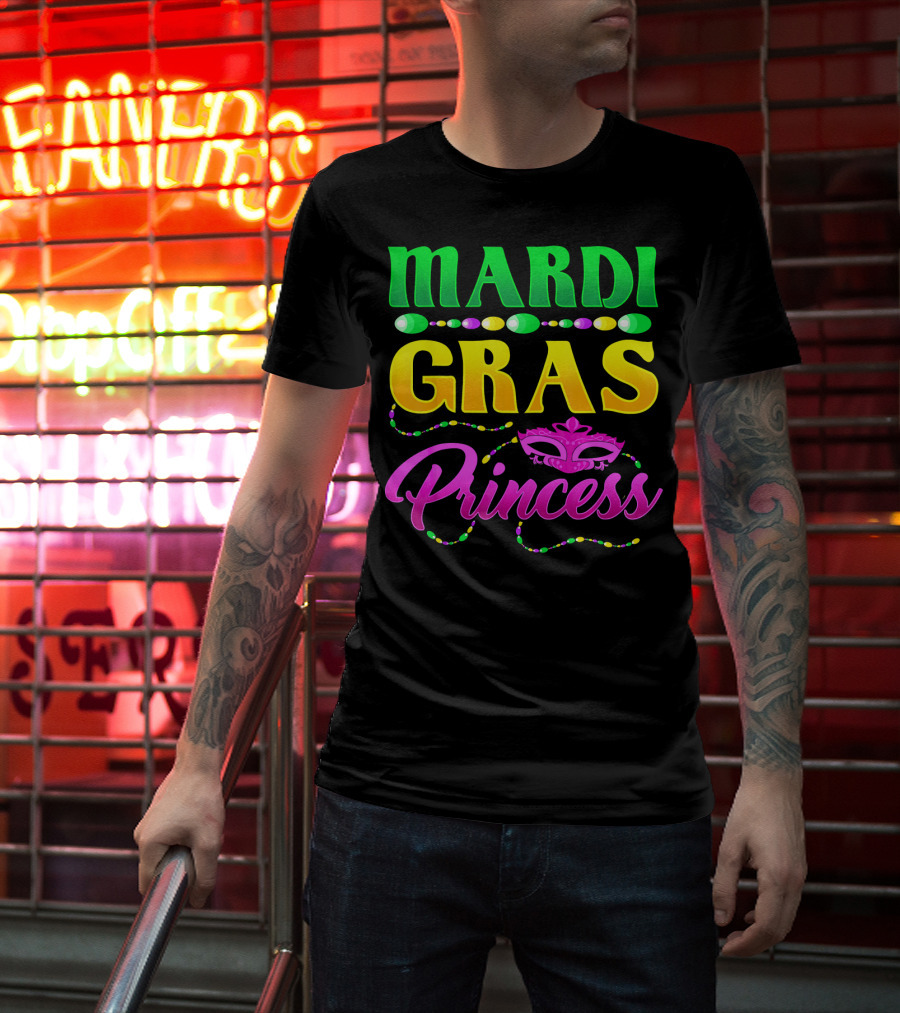 Mardi Gras Princess Cute Mask Beads T-Shirt