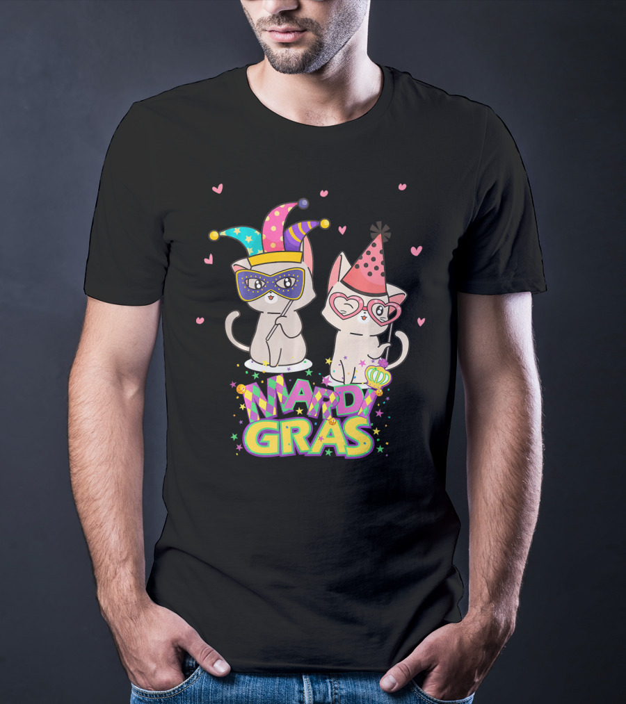 Chillin With My Cats Mardi Gras Party Masks And Hearts T-Shirt