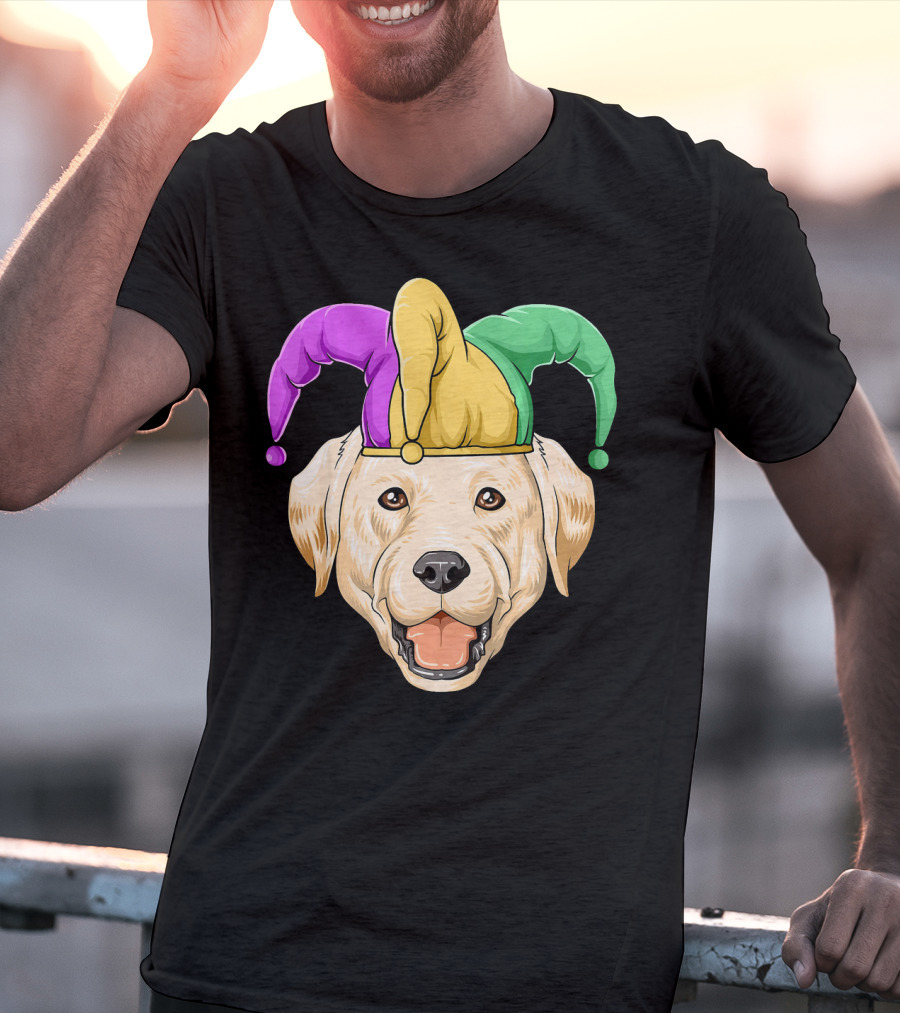 Mardi Gras Labrador In Jester Hat Carnival T-Shirt