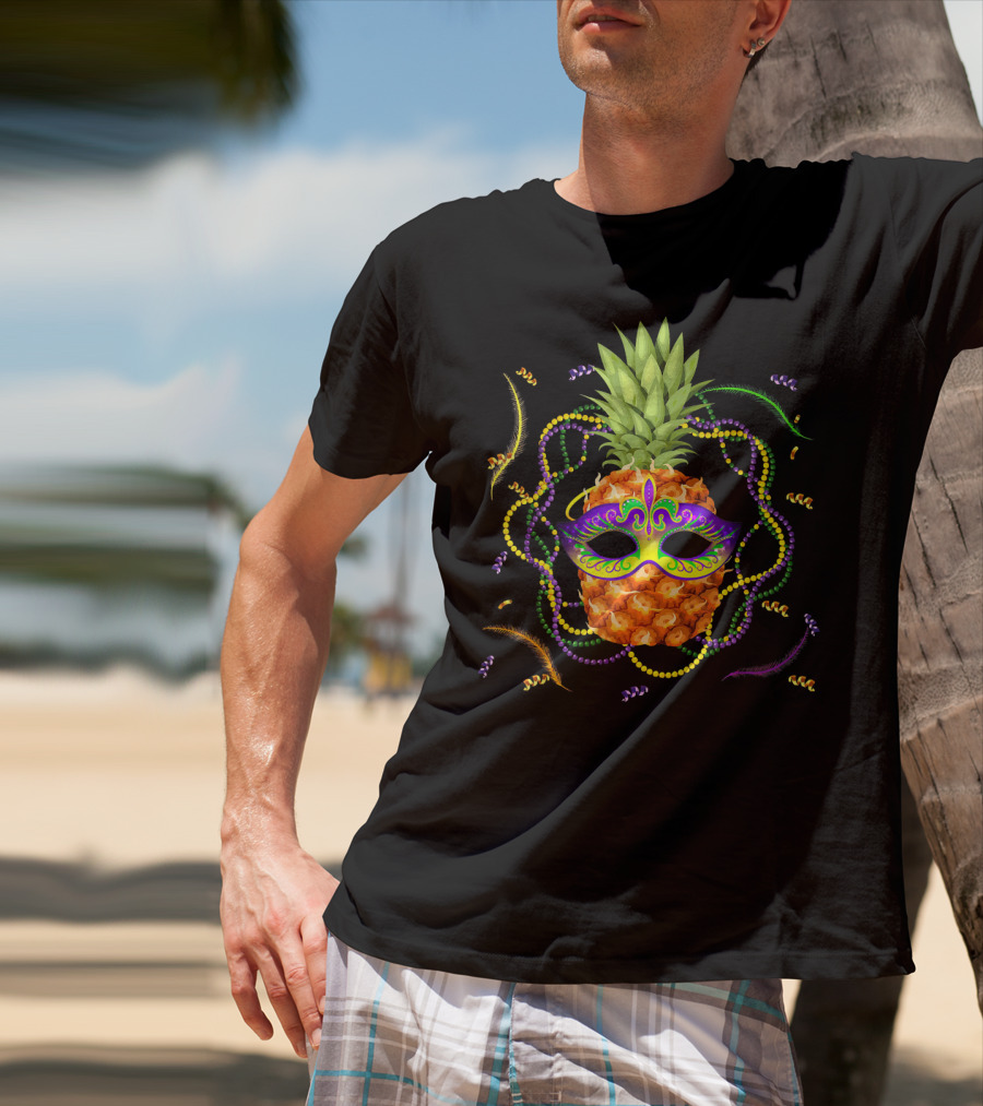 Pineapple Mardi Gras Funny Mask Beads Feathers T-Shirt