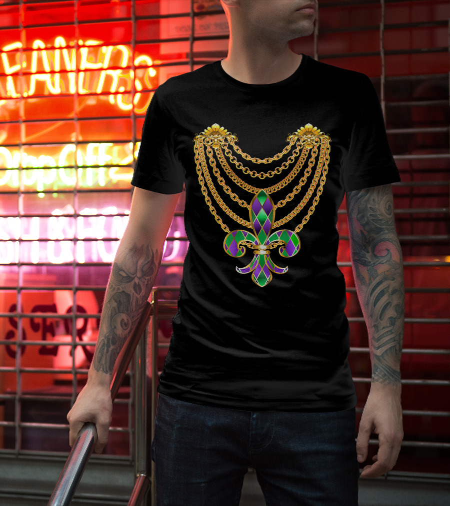 Mardi Gras Fat Tuesday Gold Fleur De Lis Chain T-Shirt