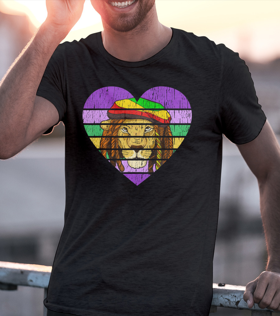 Mardi Gras Lion Rasta Heart Vintage Carnival T-Shirt