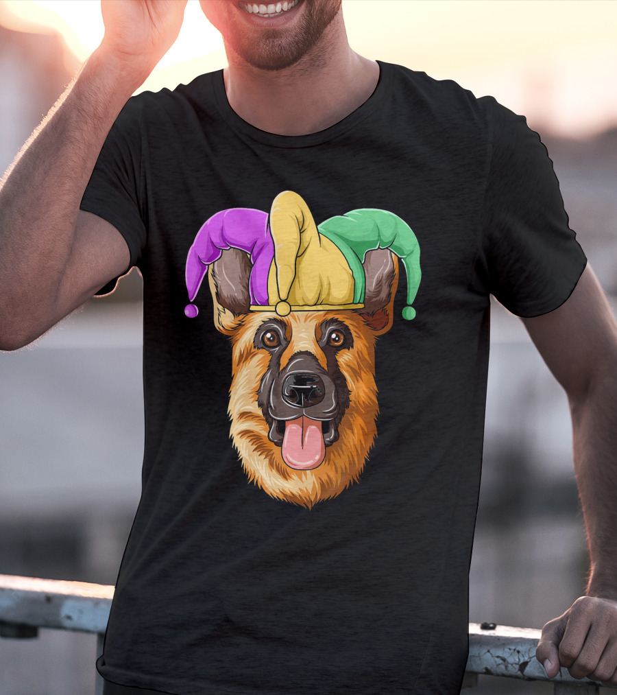 Mardi Gras German Shepherd Jester Hat Carnival T-Shirt