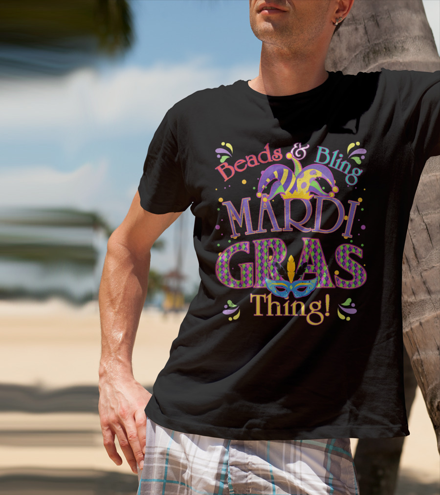 Beads And Bling Mardi Gras Thing Jester Hat Mask Confetti T-Shirt