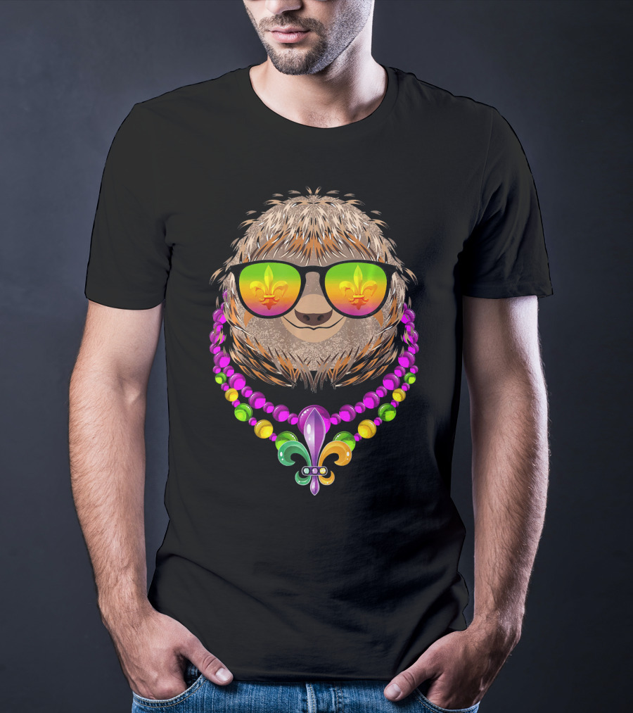 Sloth Wearing Sunglasses With Fleur De Lis And Mardi Gras Beads T-Shirt