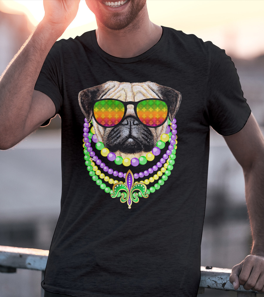 Pug With Beads And Sunglasses Fleur-de-Lis Mardi Gras T-Shirt