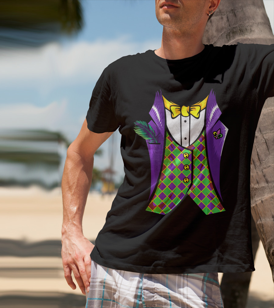 Mardi Gras Tuxedo Cool Feather Fleur-de-lis T-Shirt