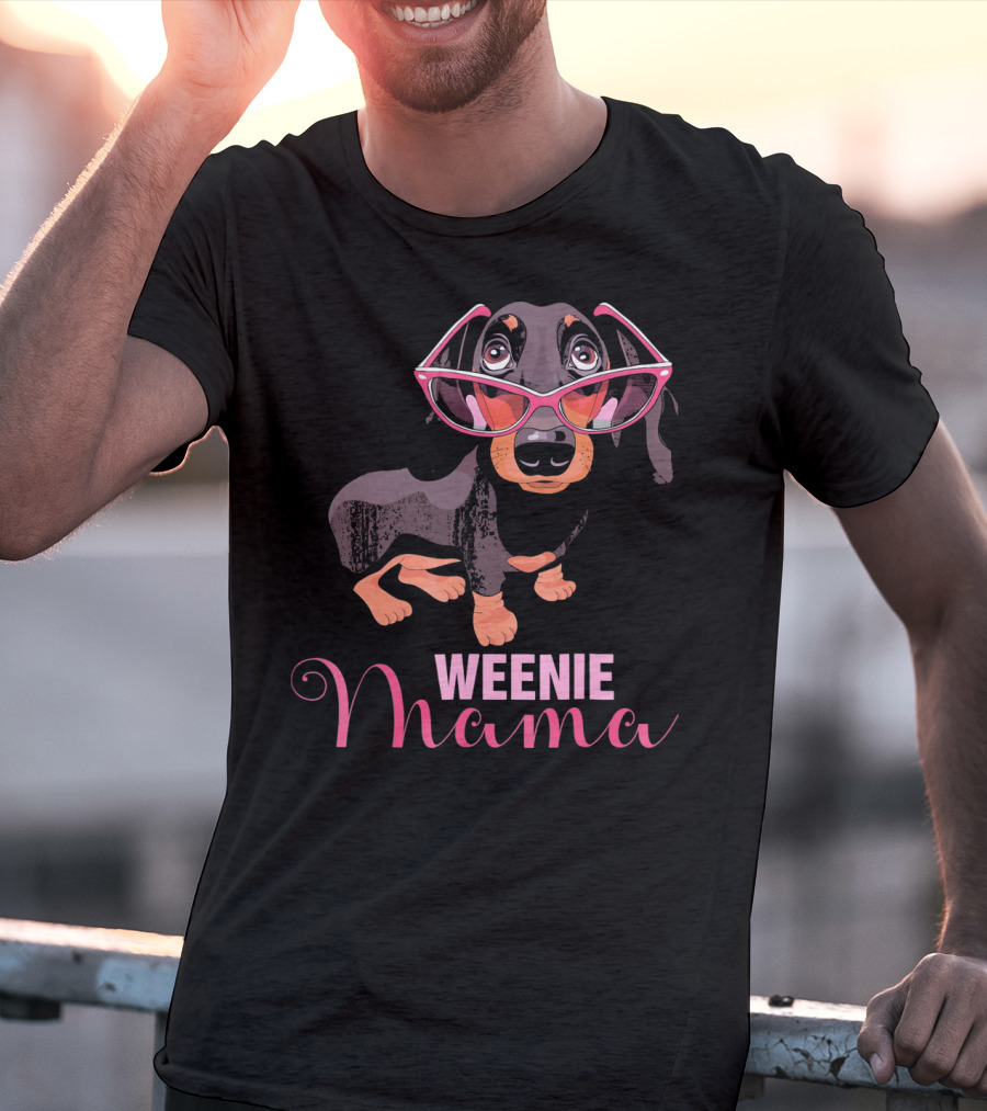 Weenie Mama Cute Dachshund Sunglasses T-Shirt