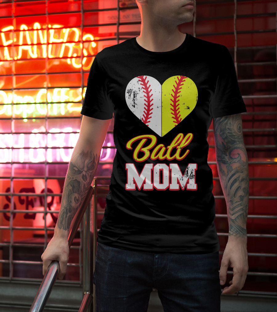 Funny Softball Mom Ball Mom Heart T-Shirt