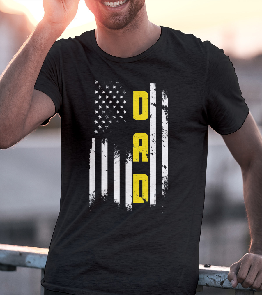 Thin Gold Line Flag Dad 911 Dispatcher Father's Day T-Shirt