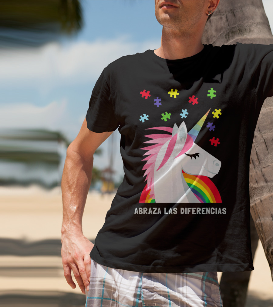 Abraza Las Diferencias Autism Awareness Spanish Unicorn Puzzle Pieces T-Shirt
