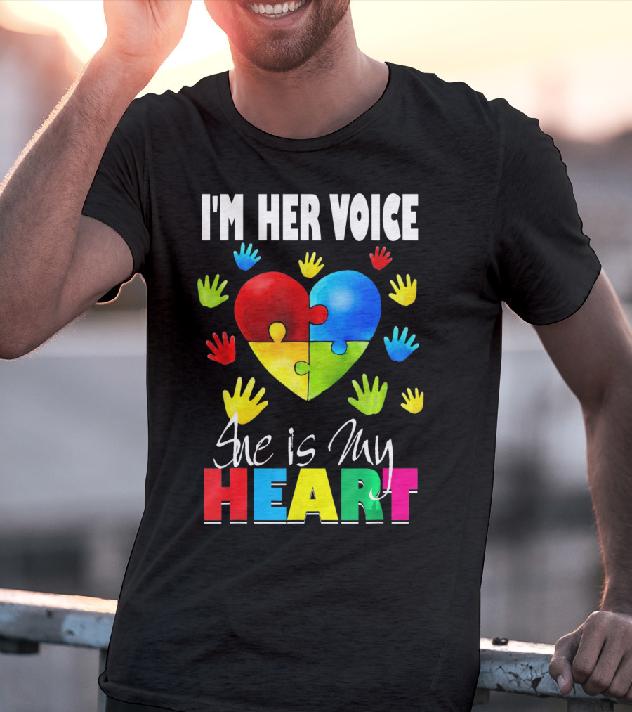 I'm Her Voice She Is My Heart Autism Awareness Puzzle Hands T-Shirt