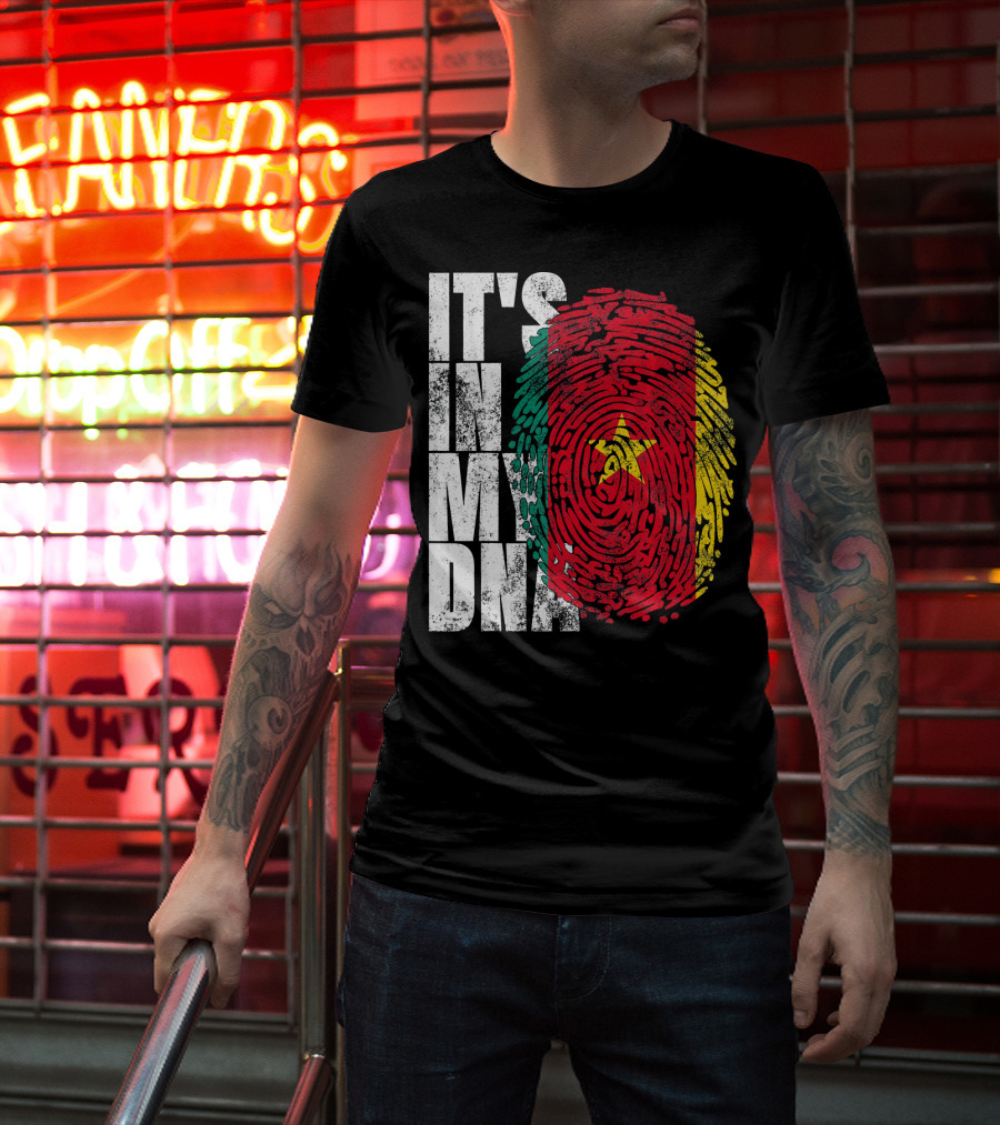 IT'S IN MY DNA Cameroonian Afro American Flag Fingerprint T-Shirt