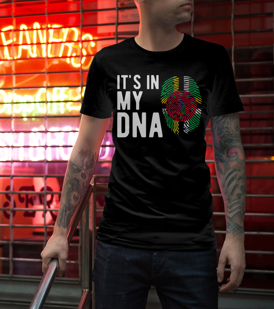 It's In My DNA Dominica Flag Dominican Fingerprint T-Shirt