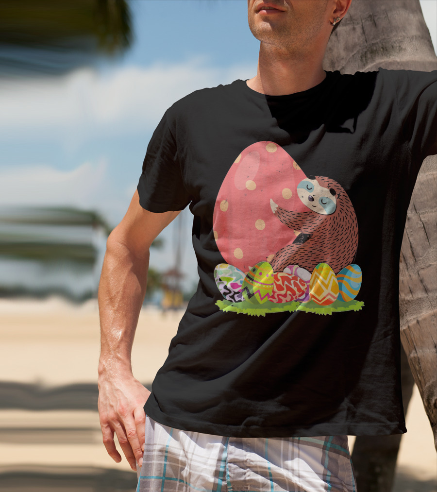 Girls Sloth Easter Women Funny Easter Egg Hug T-Shirt