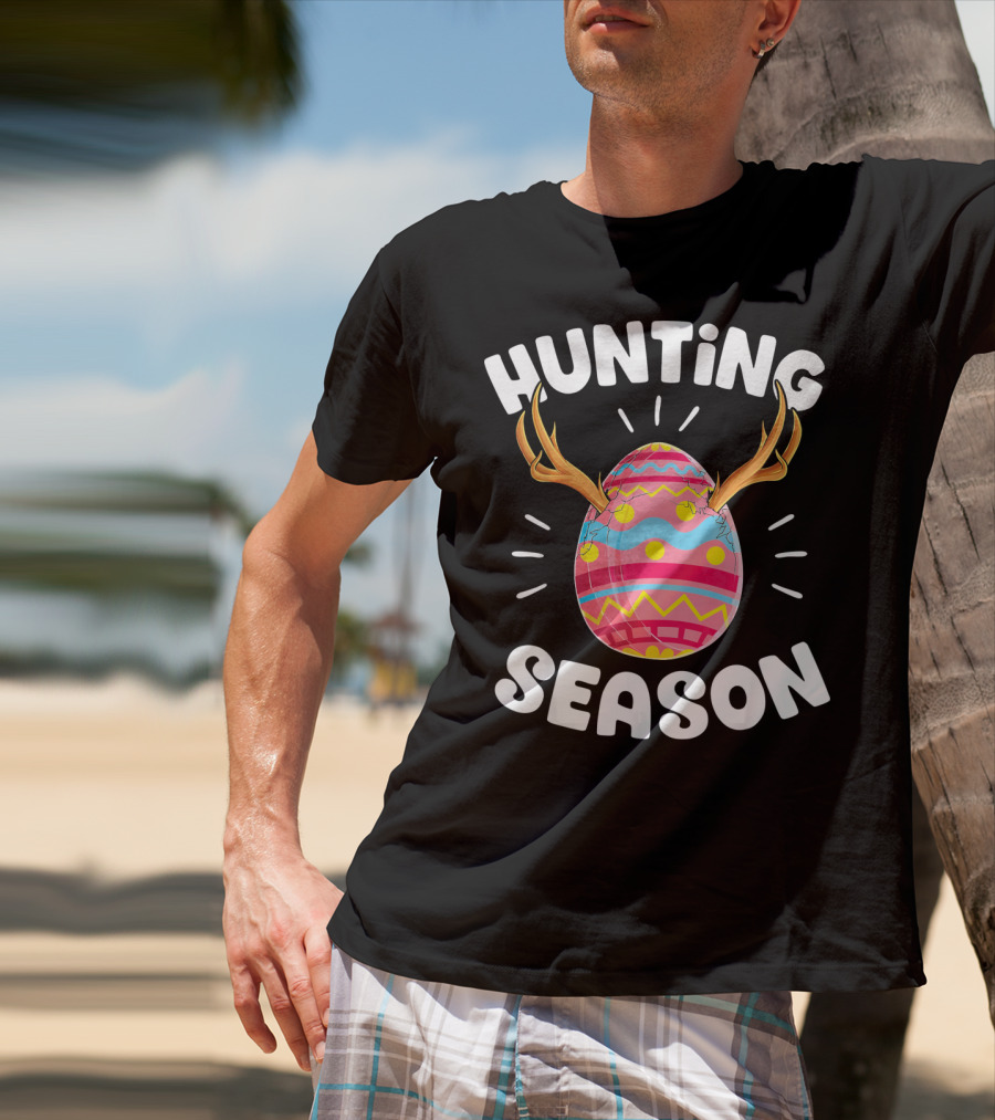 Hunting Season Easter Egg Hunter Colorful Egg With Antlers T-Shirt