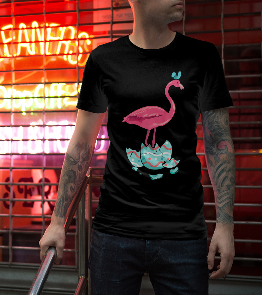 Funny Pink Flamingo On Easter Egg Bun With Bow T-Shirt