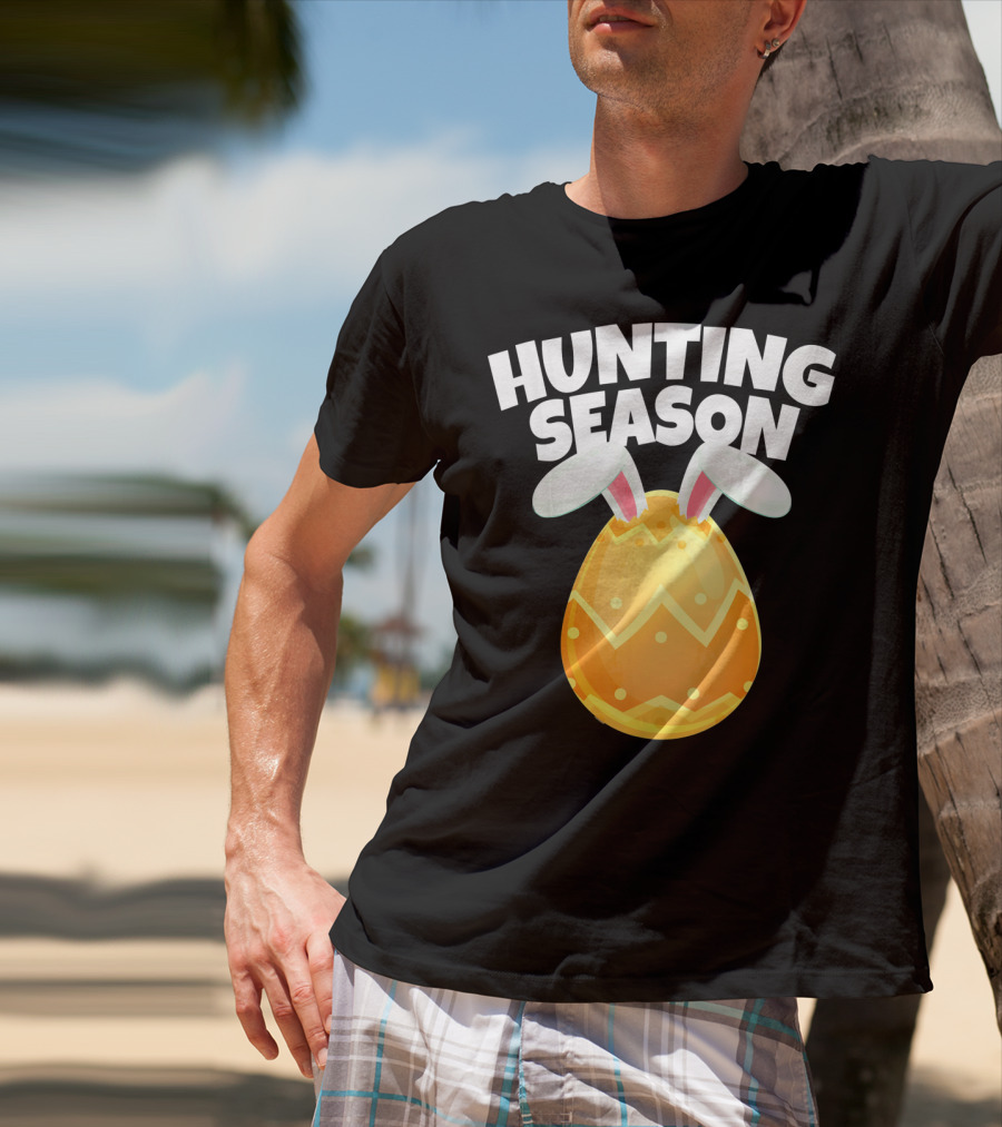 Hunting Season Happy Easter Egg Bun With Bunny Ears T-Shirt