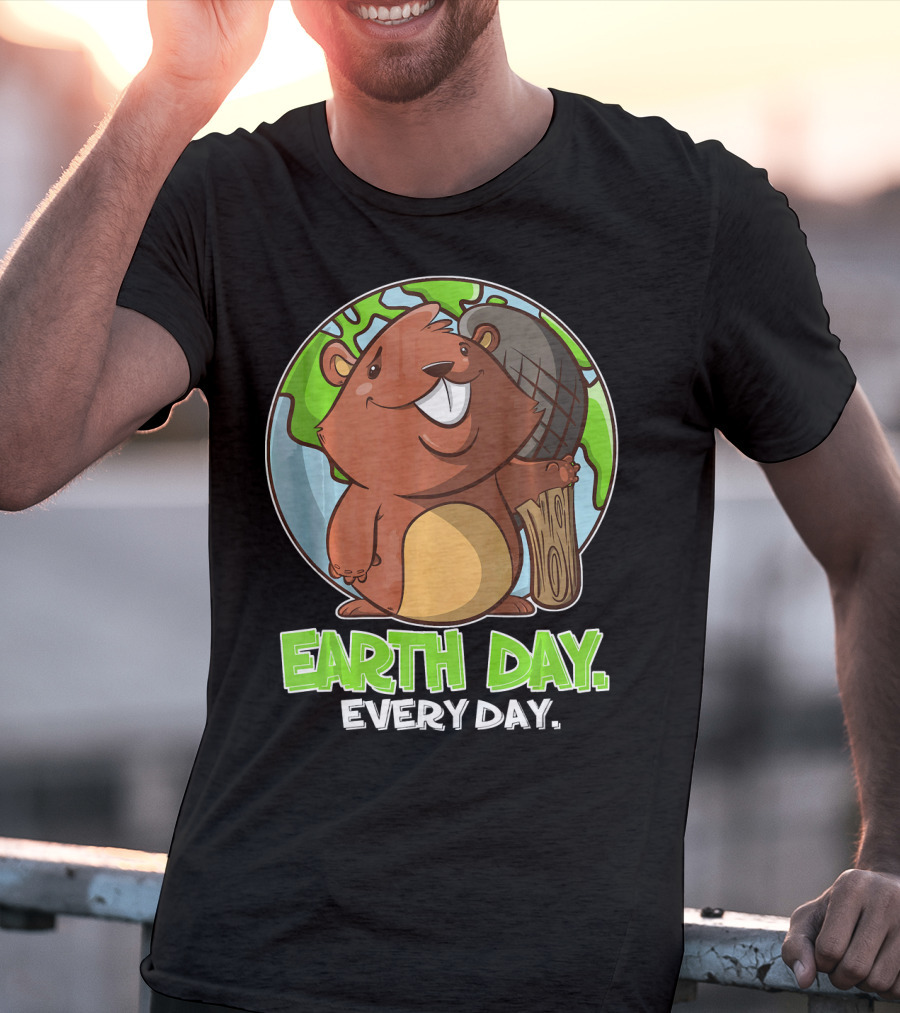Earth Day Every Day Cute Beaver And Planet T-Shirt