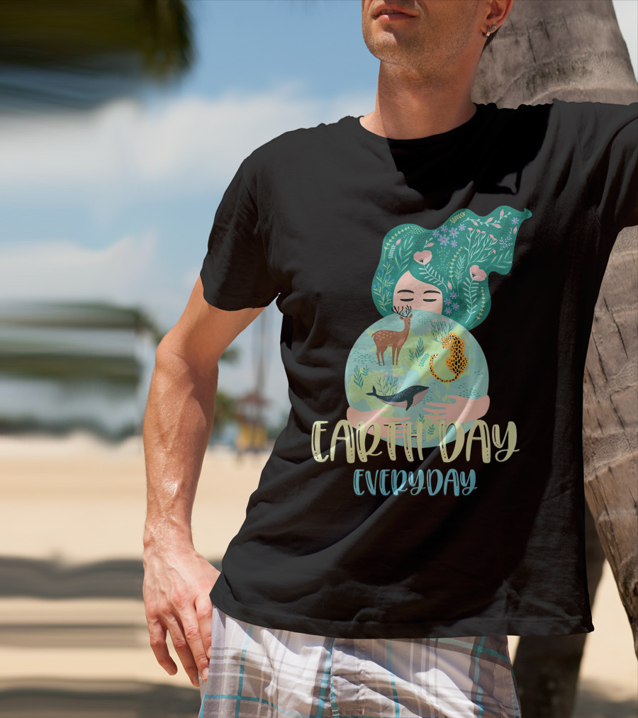 EARTH DAY EVERYDAY For Girls With Nature And Wildlife Elements T-Shirt