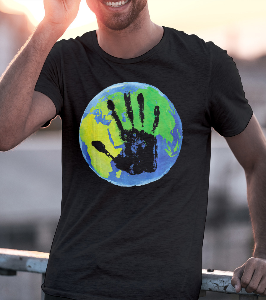 Earth Day Globe With Handprint Nature Conservation T-Shirt