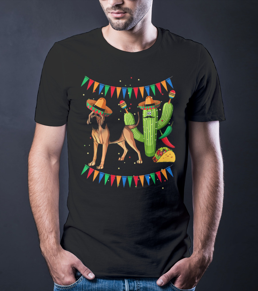 Sombrero Bloodhound Dog Cactus Taco Mexico Cinco De Mayo T-Shirt