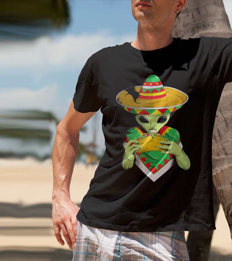Cinco De Mayo Sombrero Alien Eating Taco T-Shirt