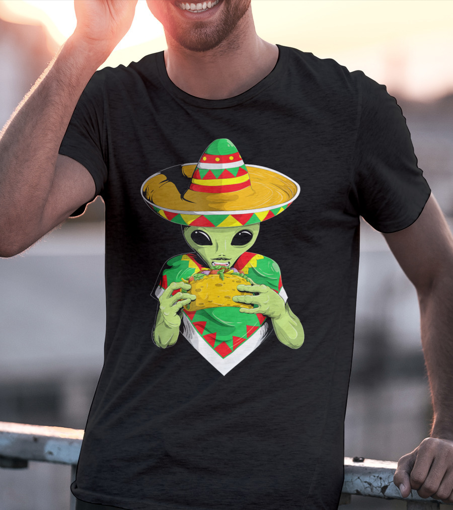 Cinco De Mayo Sombrero Alien Eating Taco T-Shirt