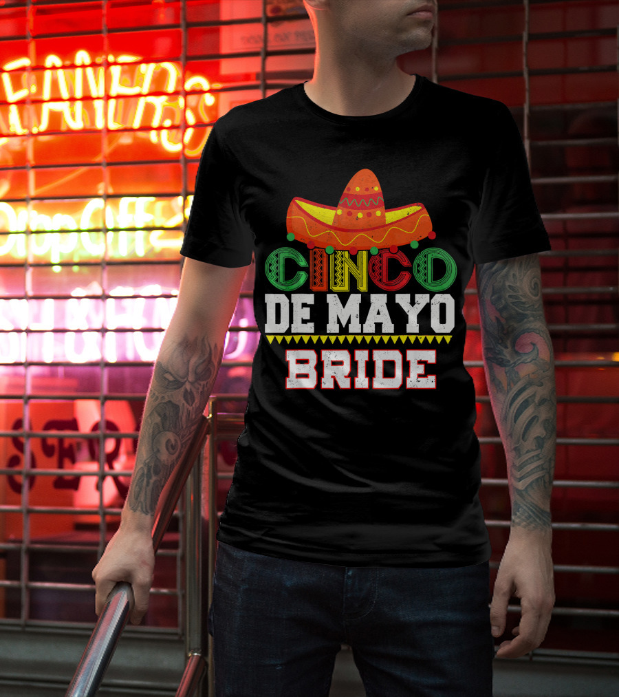 Cinco De Mayo Bride Sombrero Fiesta T-Shirt