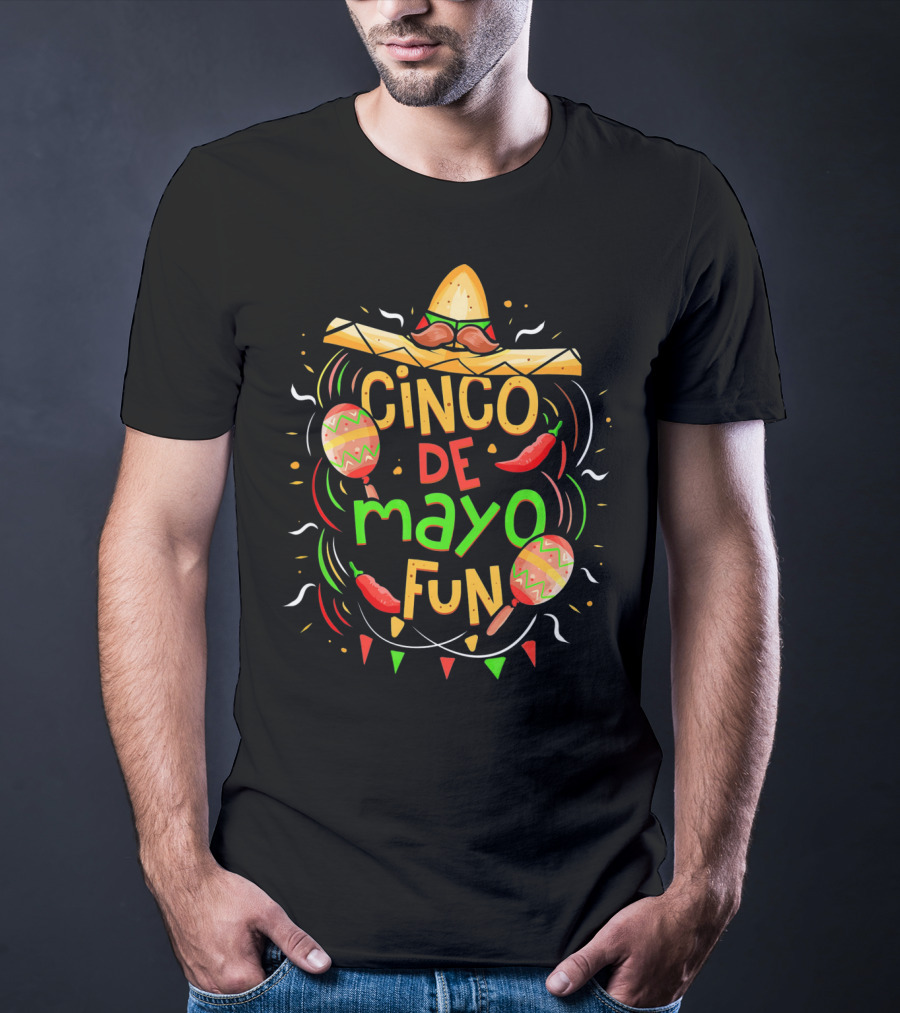 Cinco De Mayo Fun Sombrero Maracas Peppers Fiesta T-Shirt
