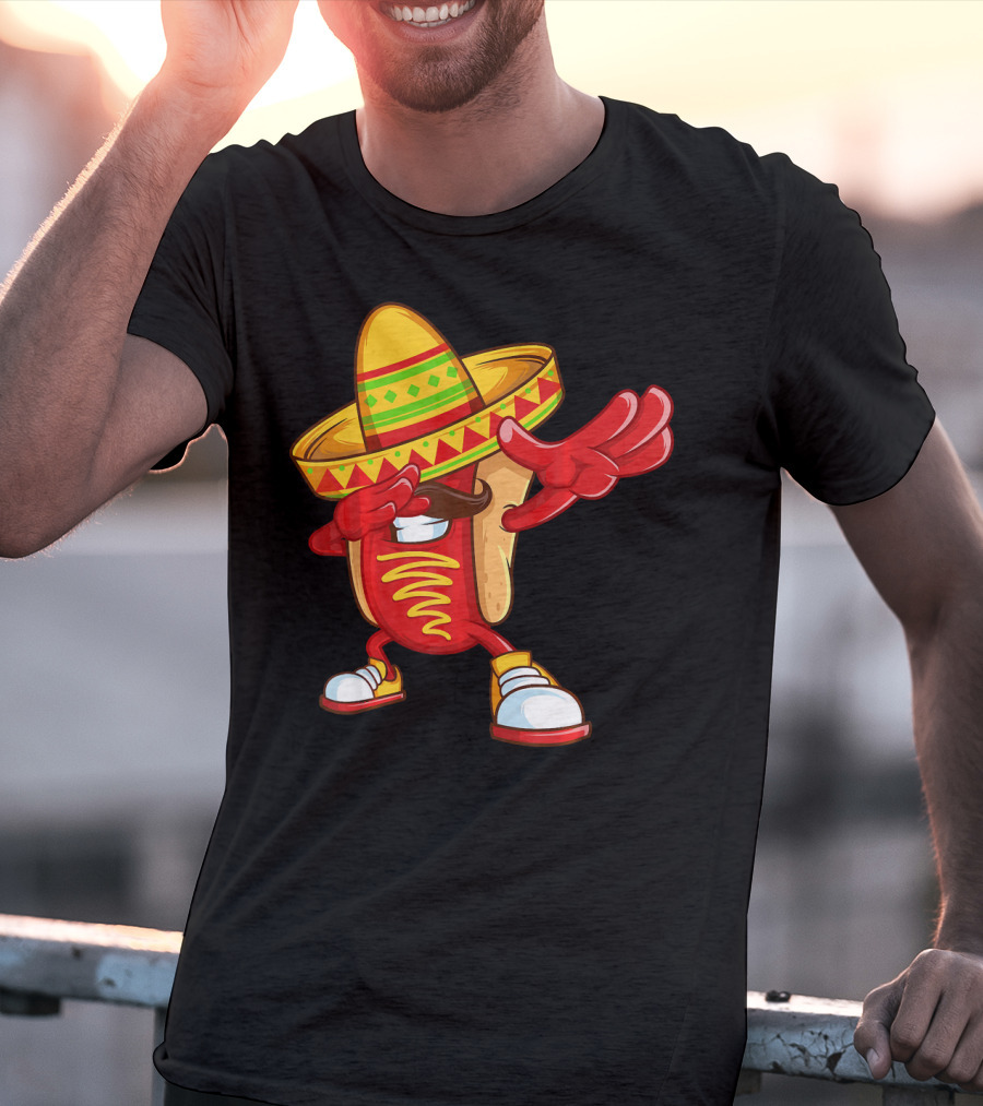 Funny Dabbing Hotdog Sombrero Mexican Cinco De Mayo T-Shirt