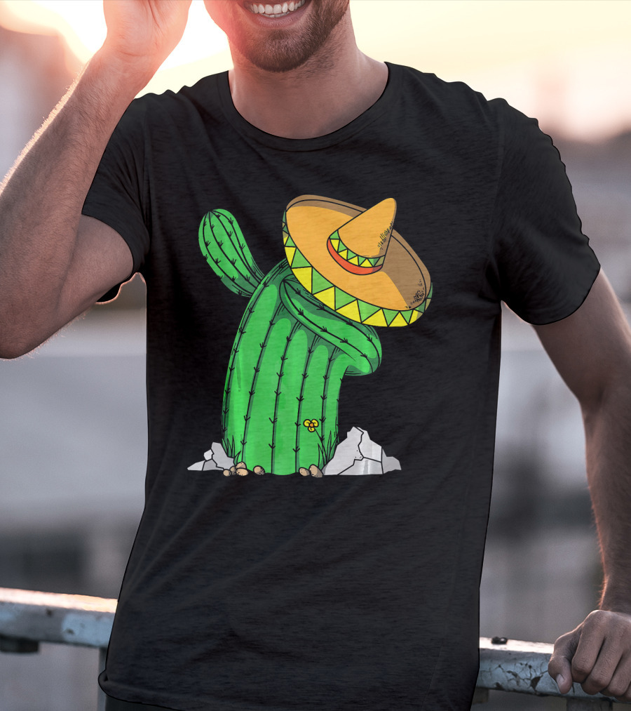 Cinco De Mayo Dabbing Cactus With Sombrero Fun T-Shirt