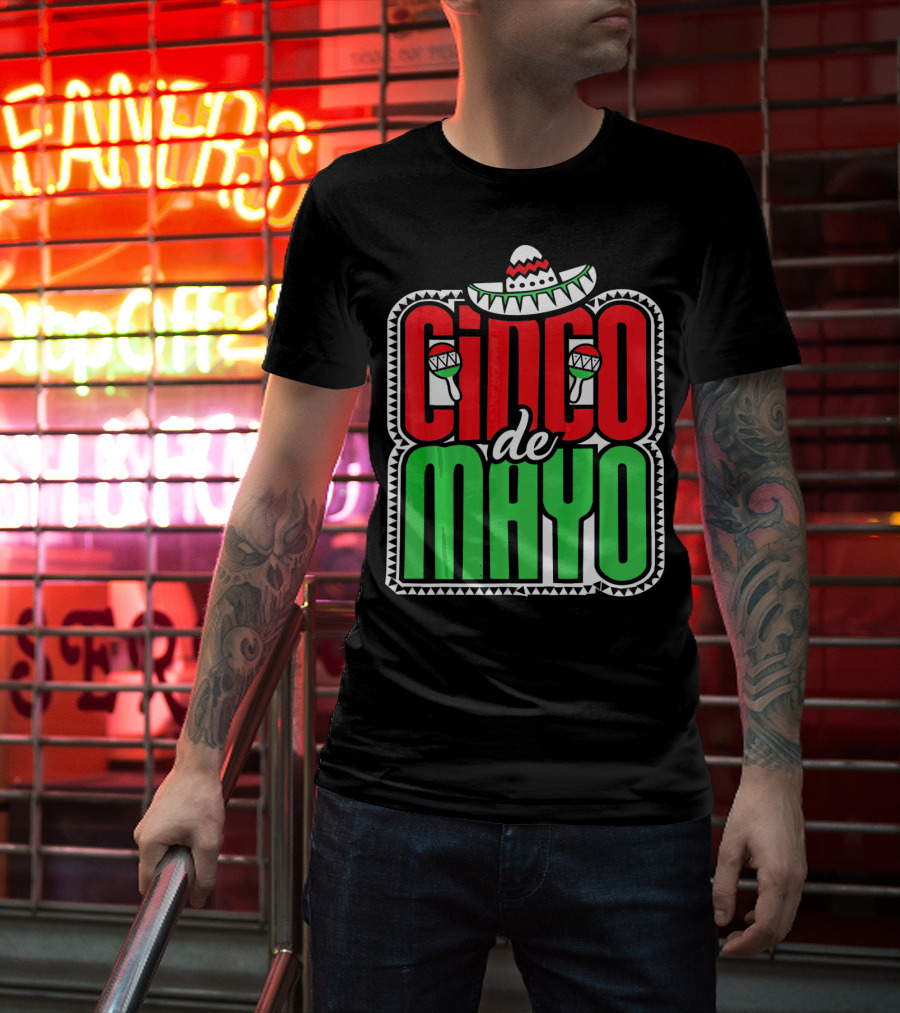 Cinco De Mayo Mexican Celebration Sombrero Maracas T-Shirt
