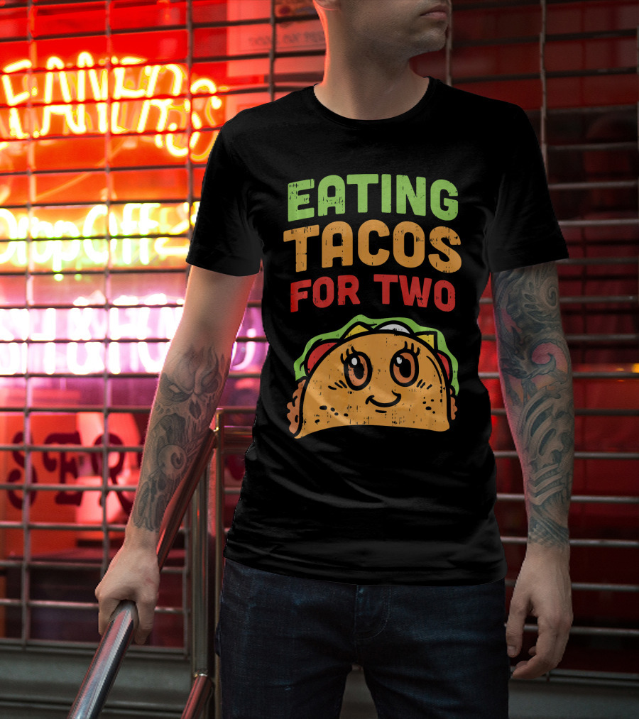 Eating Tacos For Two Cute Taco Character Pregnancy Announcement T-Shirt