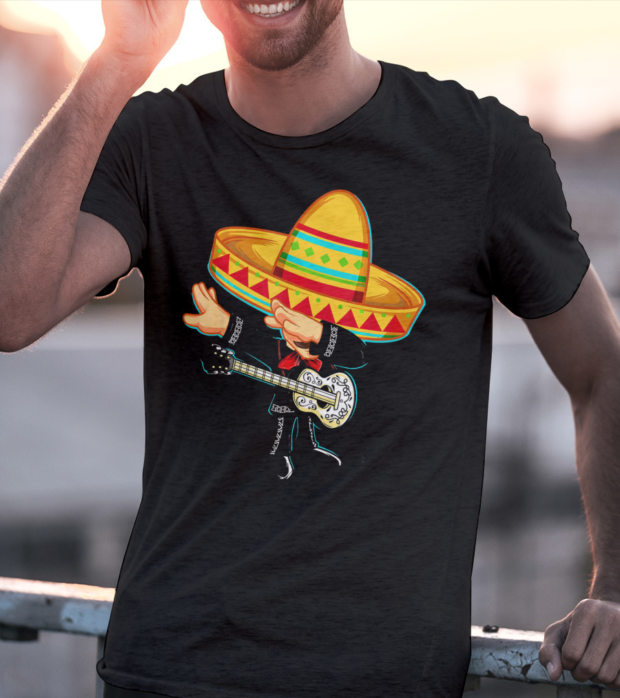 Dabbing Mexican Mariachi With Guitar Sombrero Cinco De Mayo T-Shirt